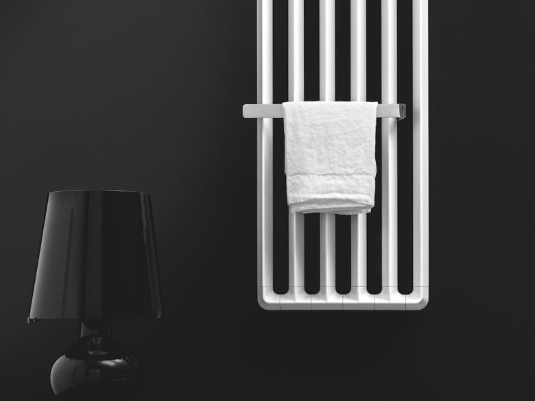 La forma del calore: oltre il termoarredo La forma del calore: oltre il termoarredo
