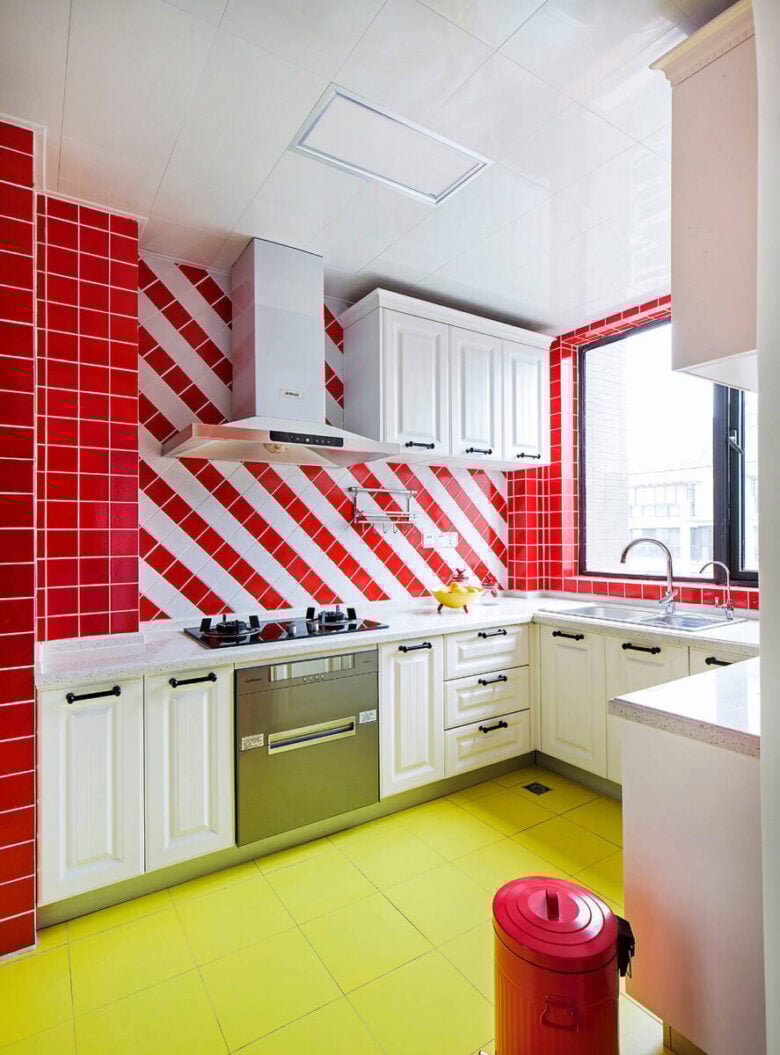arredare-cucina-rosso-bianco-17