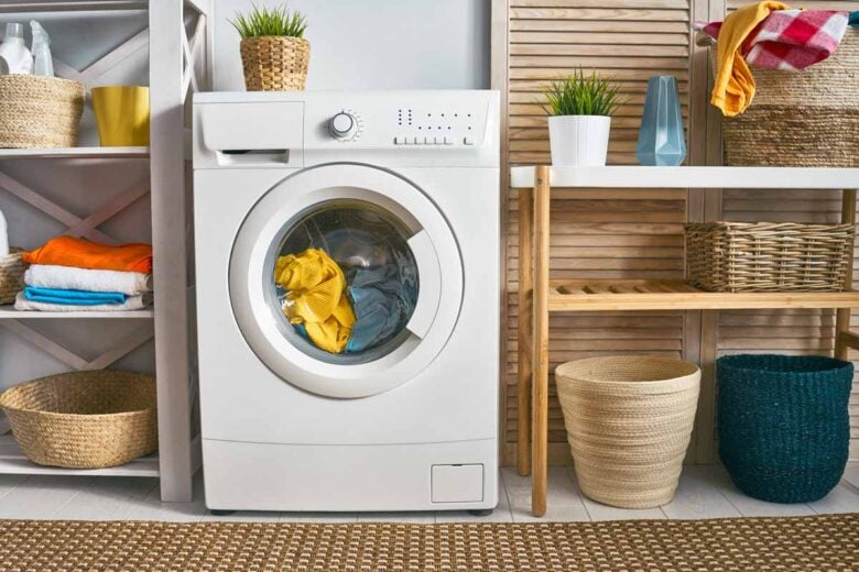 laundry room with a washing machine