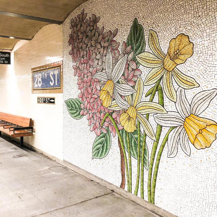 mosaici-fiori-stazione-metro-new-york-06