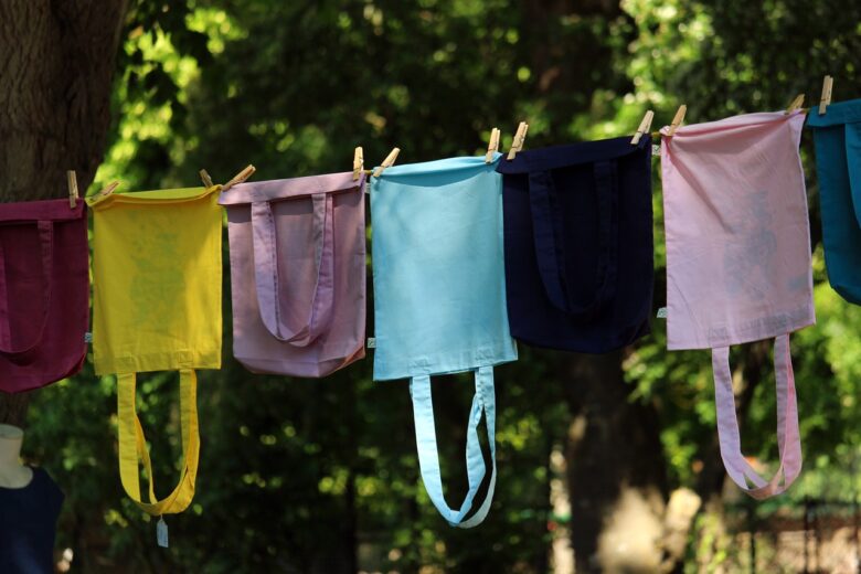 Riciclare tende: 10 idee creative antispreco Riciclare tende: 10 idee creative antispreco