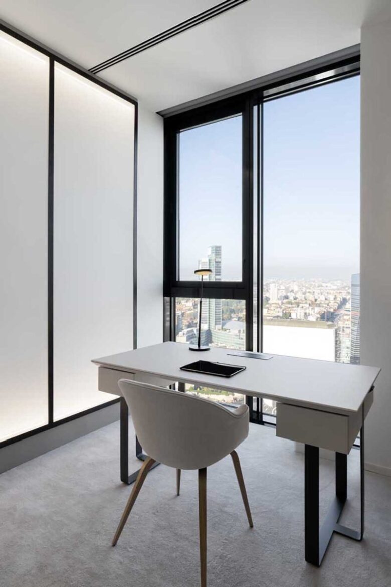 Un appartamento nel più alto edificio residenziale d’Italia Un appartamento nel più alto edificio residenziale d’Italia