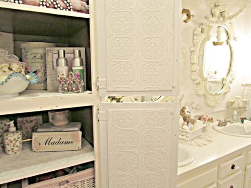 Bagno quadrato in stile shabby: 6 consigli di arredamento