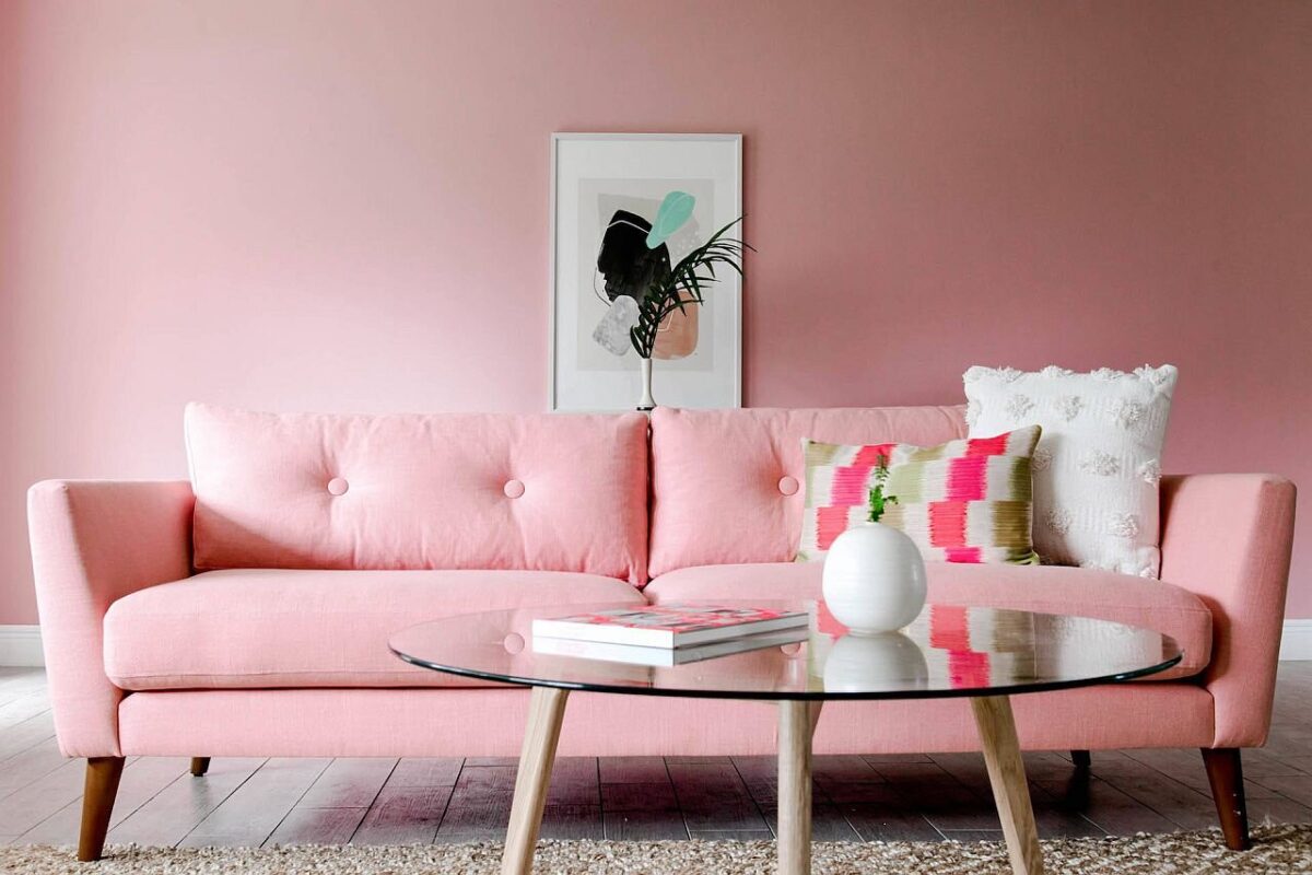 Stile Barbiecore: idee arredo e caratteristiche Stile Barbiecore: idee arredo e caratteristiche