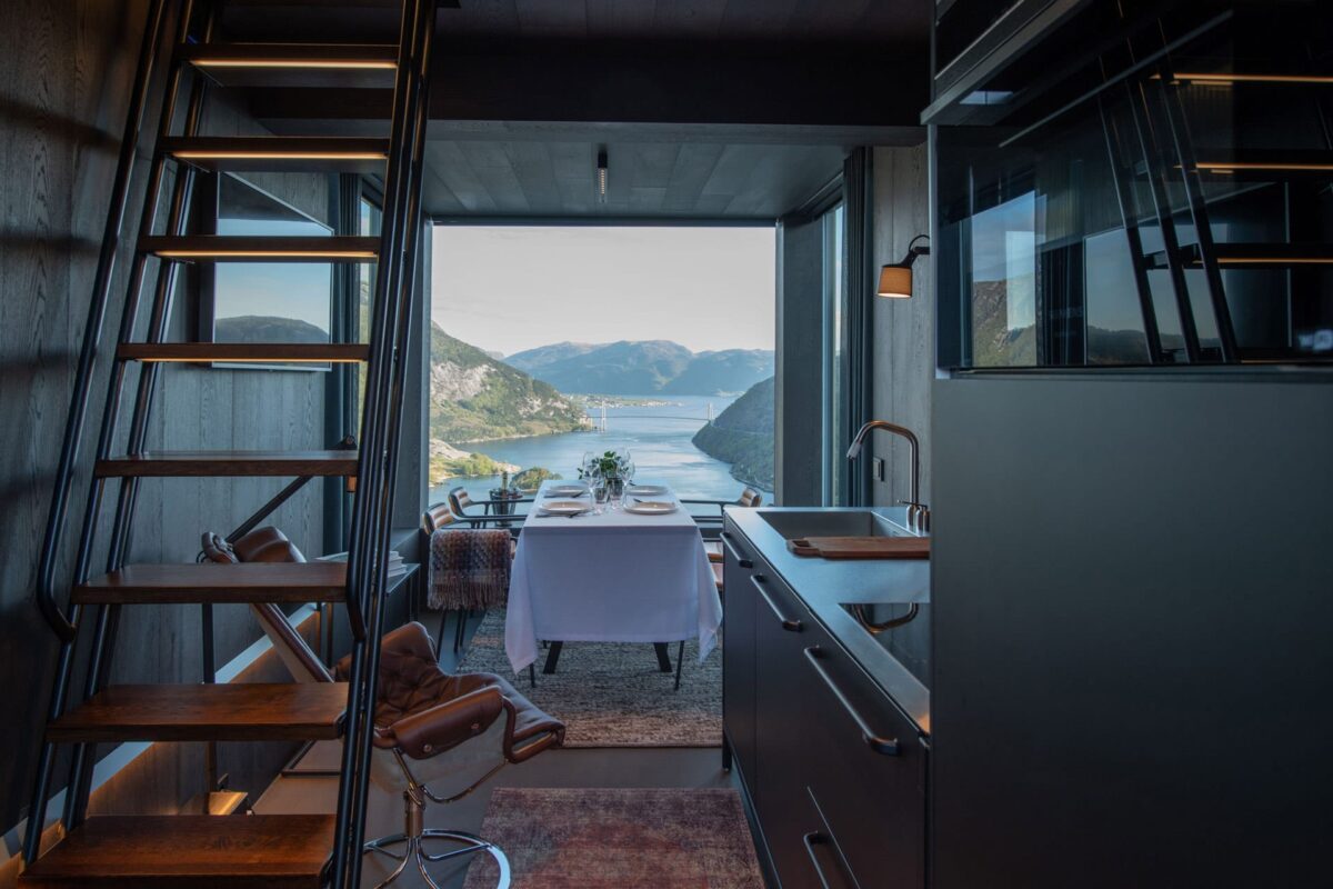 Particolare del design interno del Bolder Sky Lodges. Particolare del design interno del Bolder Sky Lodges.