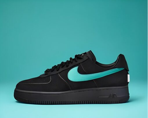 Tiffany & Co. x Nike Air Force 1: restyling 2023 per le celebri sneakers