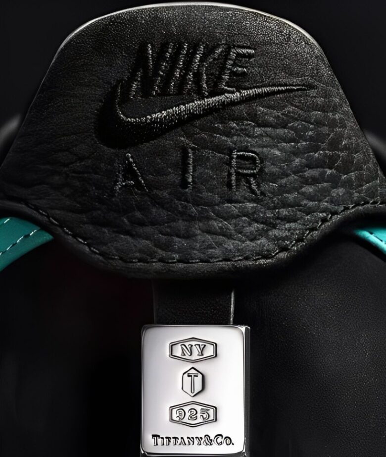 Tiffany & Co. x Nike Air Force 1: restyling 2023 per le celebri sneakers Tiffany & Co. x Nike Air Force 1: restyling 2023 per le celebri sneakers
