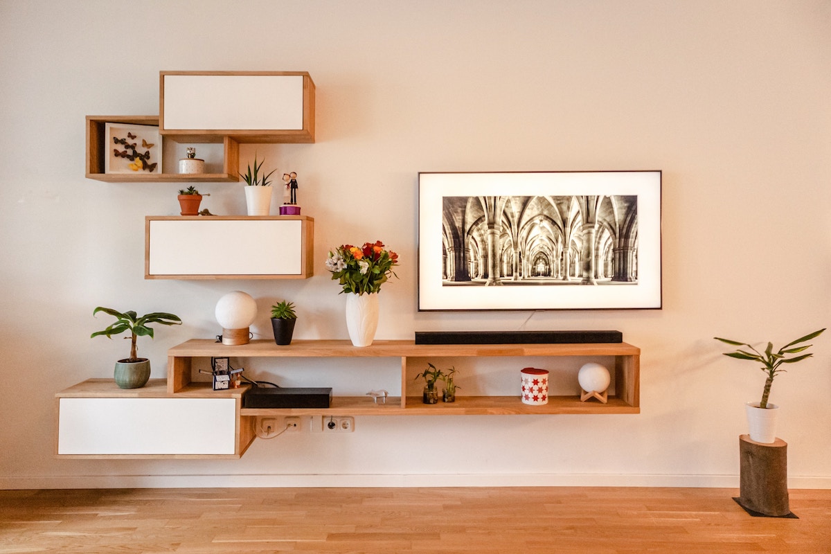 Arredo in legno Arredo in legno