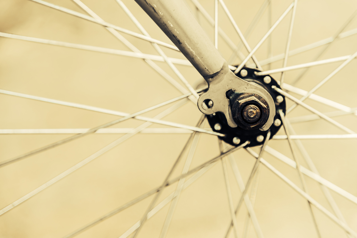 Arriva la prima bici con le ruote quadrate Arriva la prima bici con le ruote quadrate