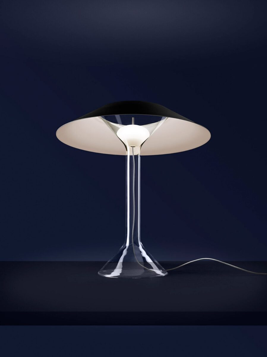 Una delle nuove lampade proposte da Foscarini. Una delle nuove lampade proposte da Foscarini.