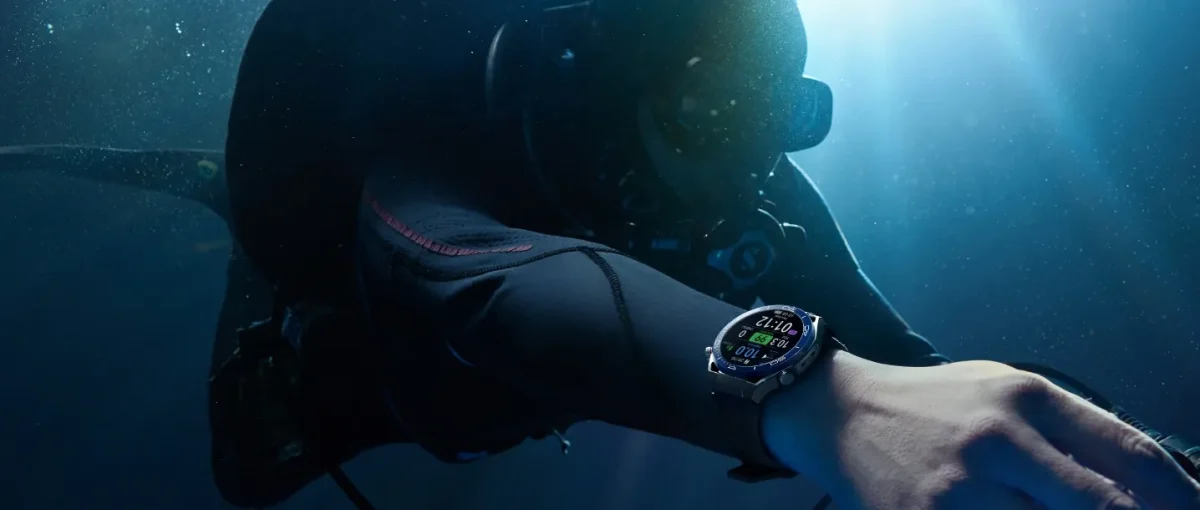 Huawei Watch Ultimate smartwatch o orologio tradizionale Huawei Watch Ultimate smartwatch o orologio tradizionale