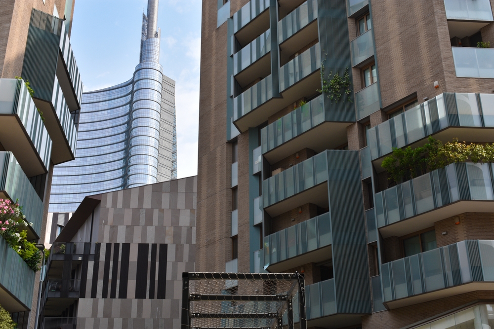 Un'immagine del quartiere Isola. Un'immagine del quartiere Isola.