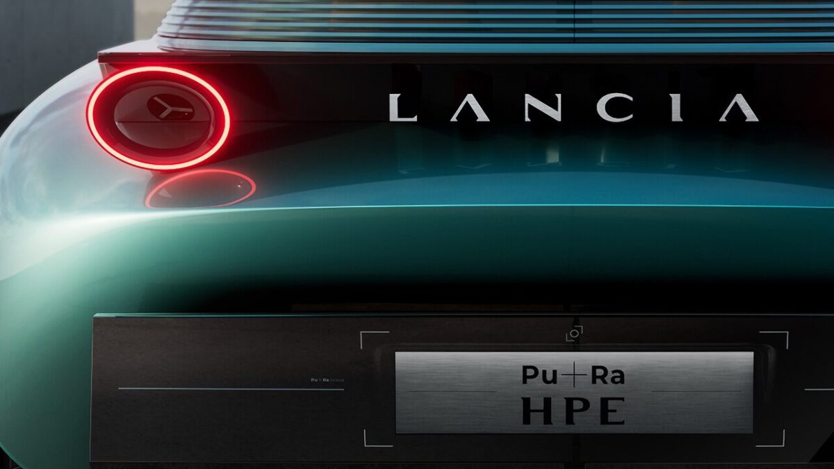 lancia-pura-hpe lancia-pura-hpe