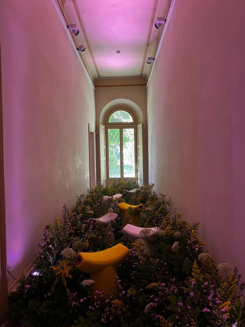 Un allestimento interno di Casa Manzoni