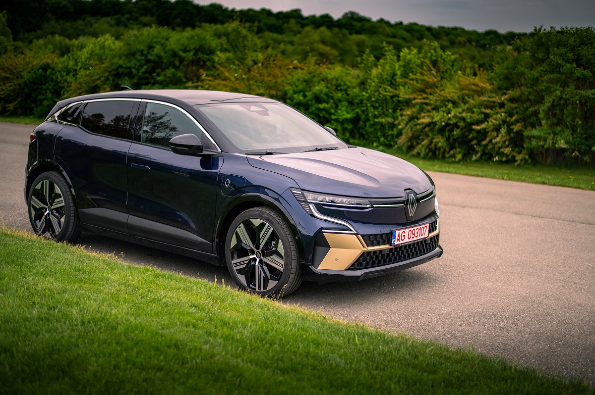 renault-megane-e-tech renault-megane-e-tech