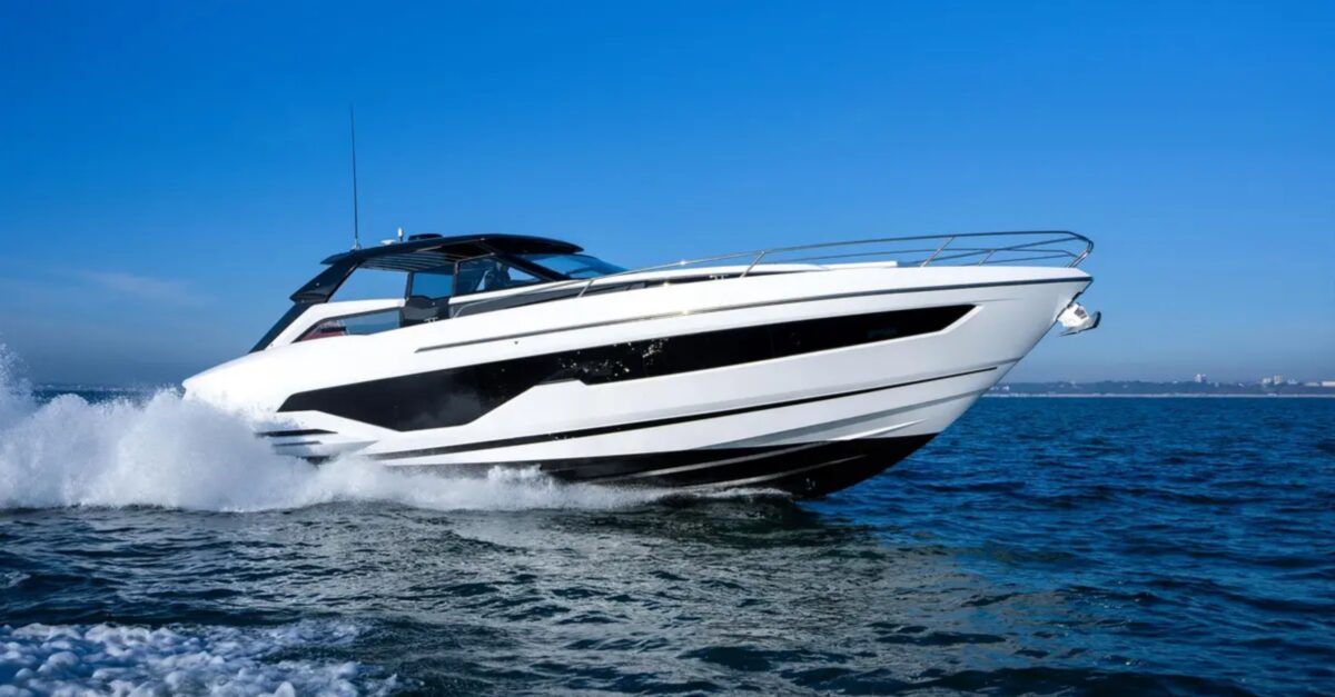 Sunseeker Superhawk 55: il design di lusso per un imbarcazione aperta Sunseeker Superhawk 55: il design di lusso per un imbarcazione aperta