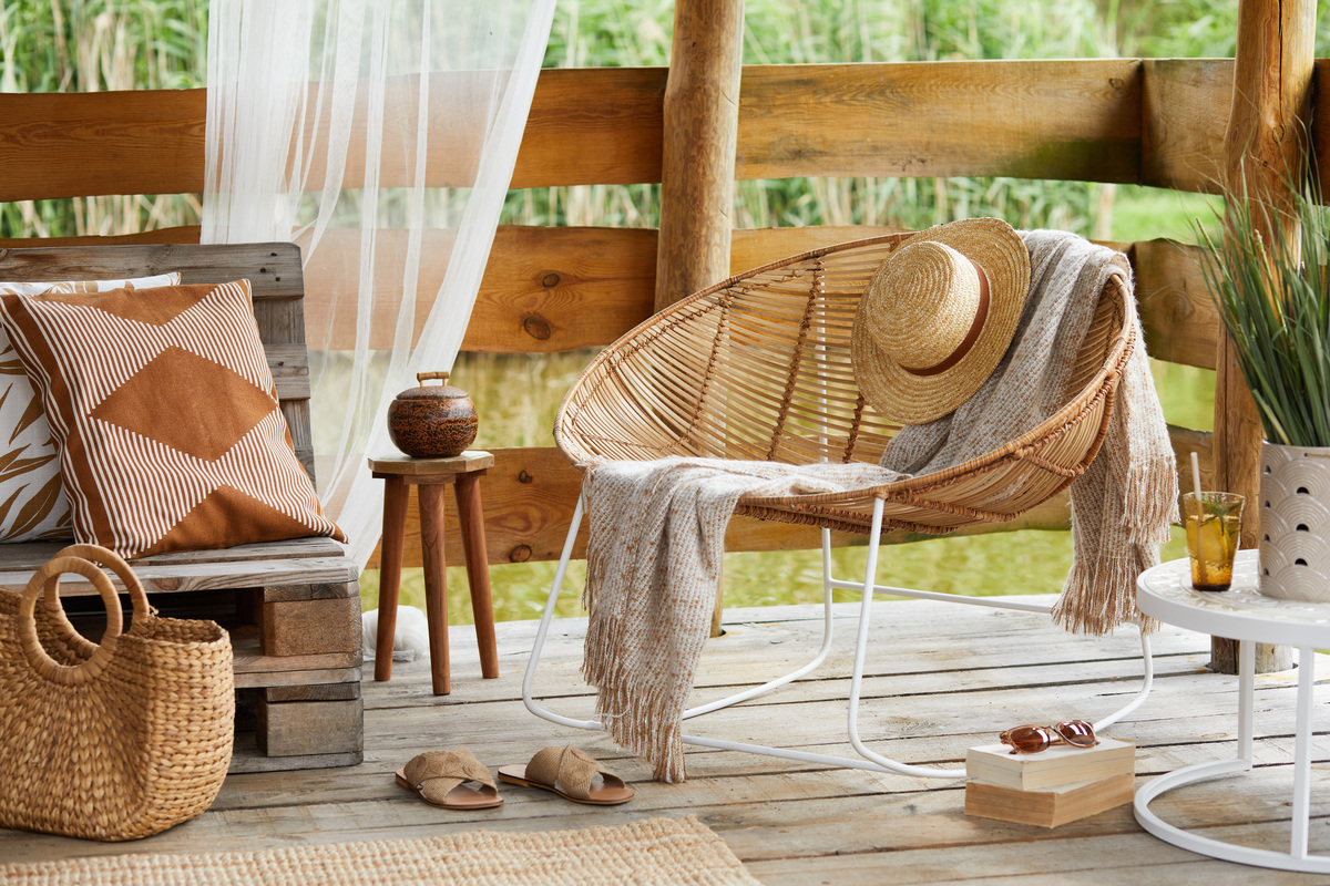 I 4 complementi irrinunciabili per il terrazzo in stile country! I 4 complementi irrinunciabili per il terrazzo in stile country!