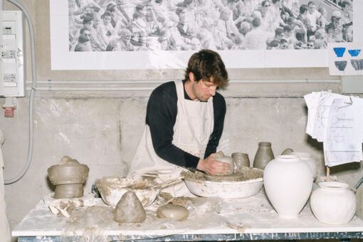 Zara Home Inside Pottery: la nuova collezione sui passi di Ghost