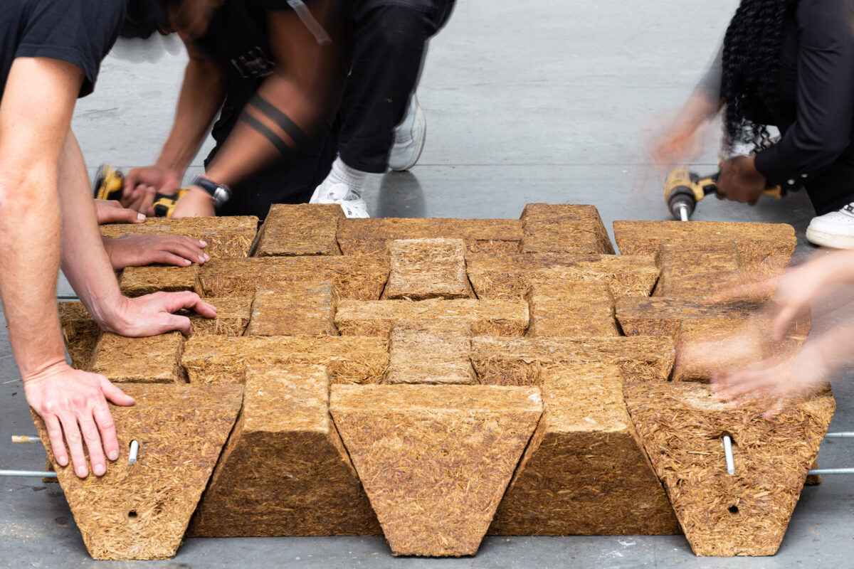 Come assemblare i mattoni Sugarcrete. Come assemblare i mattoni Sugarcrete.