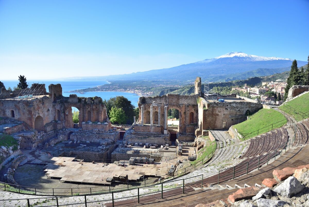 XIII edizione di Taobuk Festival SeeSicily: guida per apprezzare al meglio l’evento XIII edizione di Taobuk Festival SeeSicily: guida per apprezzare al meglio l’evento