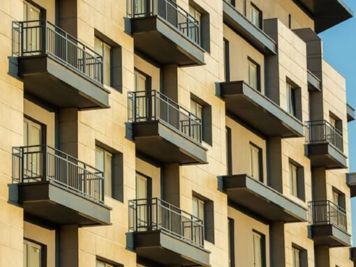 Balconi e sottobalconi: chi paga le spese di ristrutturazione?