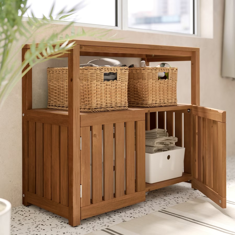 Il nuovo paravento Nämmarö: il complemento che mancava nello spazio esterno Il nuovo paravento Nämmarö: il complemento che mancava nello spazio esterno