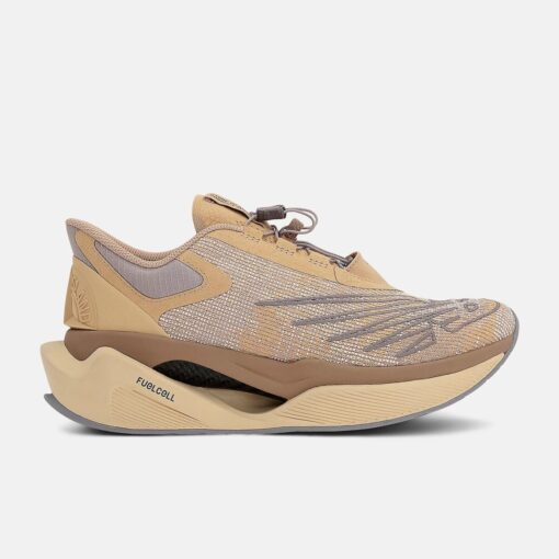 Stone Island x New Balance Fuelcell: delle scarpe davvero innovative