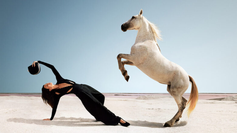 Foto della campagna pubblicitaria Autunno/Inverno di Stella McCartney.