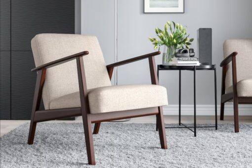 Poltrona stile scandinavo: Ikea propone un modello ispirato agli anni ’50