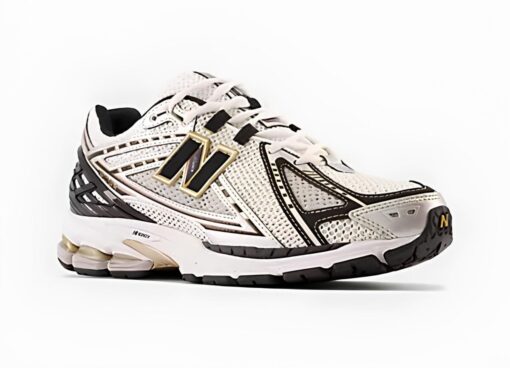 Il ritorno delle iconiche sneakers New Balance 1906R