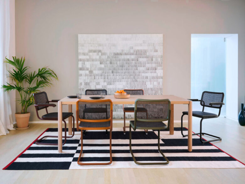 Thonet