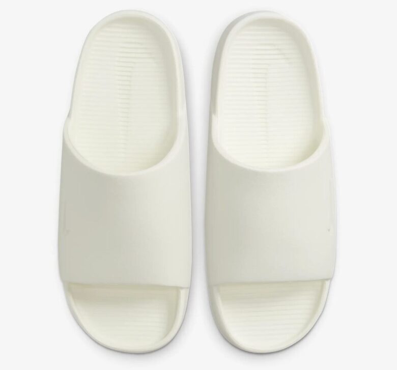 Nike Calm Slide in Barely Rose