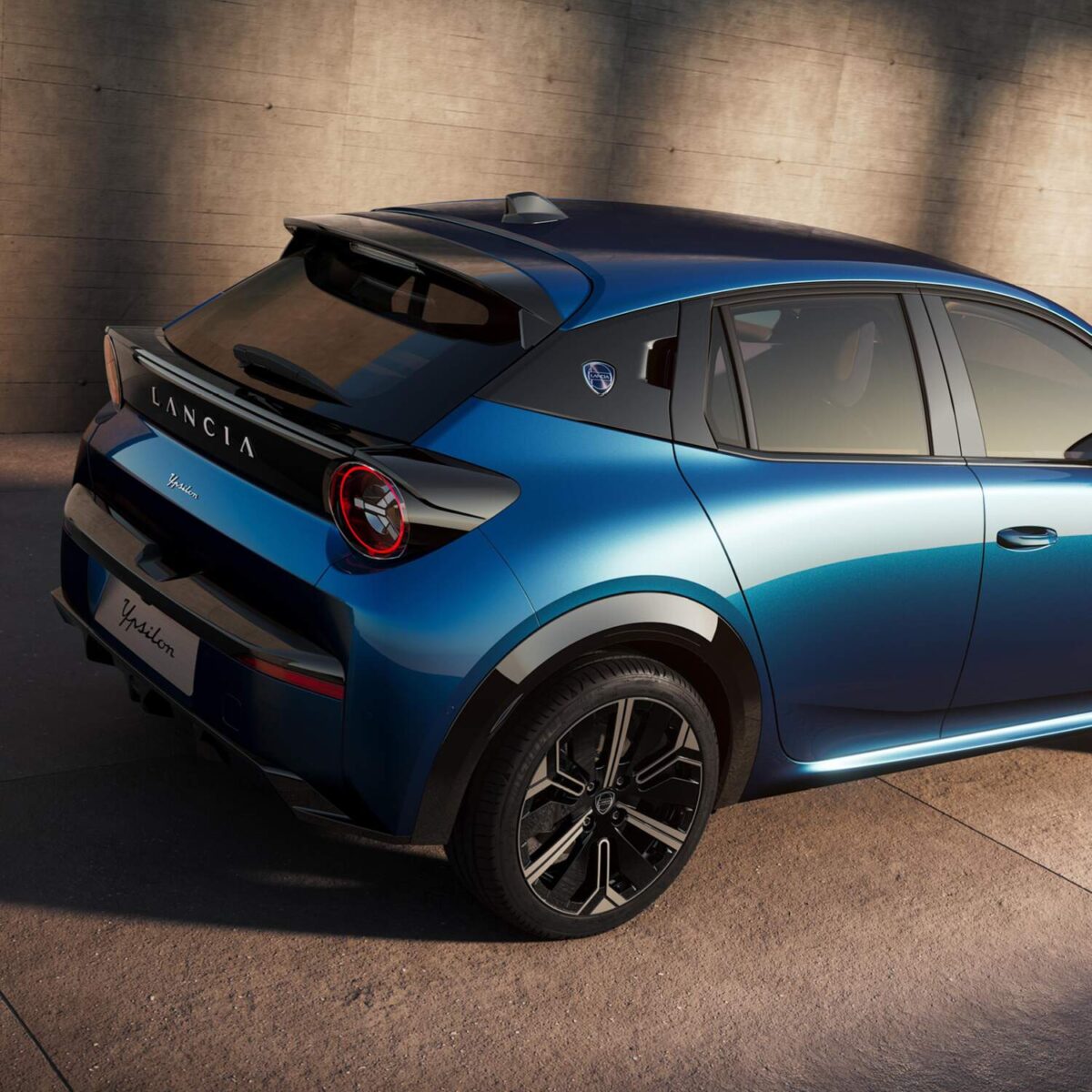 Retro Lancia Ypsilon Cassina