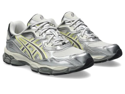 Asics GEL – NYC Huddle Yellow: la sneakers si colora di un’altra tonalità