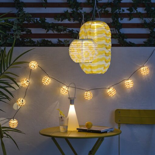 Illumina il giardino: le proposte creative di Ikea