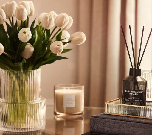 Quiet luxury in camera da letto con gli accessori minimalisti Primark Home