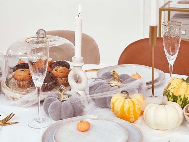 Tavola di Halloween Beliani per un banchetto spettrale!