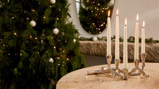 La magia delle feste è tutta nelle candele natalizie H&M