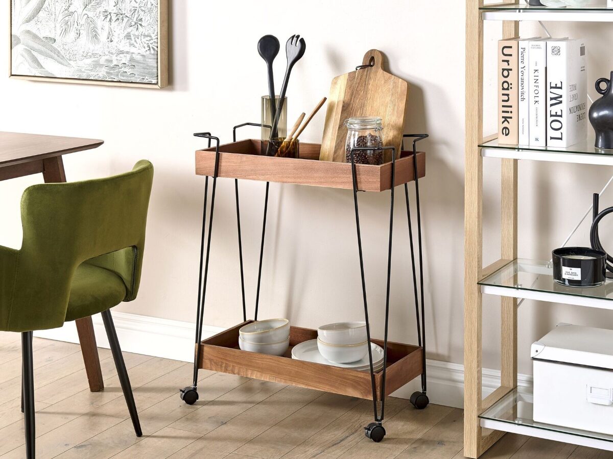 Con i carrelli da cucina Beliani risolvi tutti i tuoi problemi!