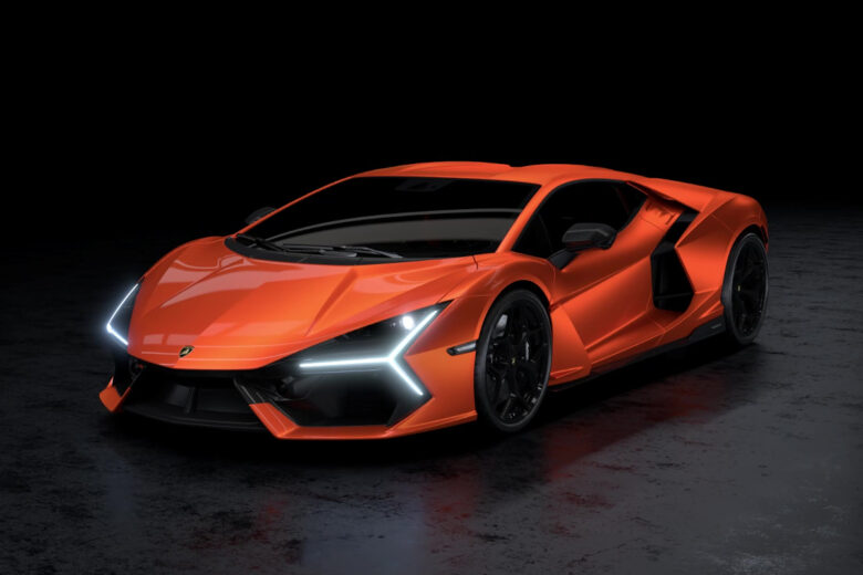 Lamborghini Revuelto