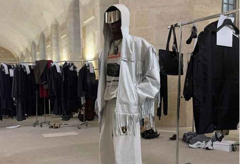 La collaborazione Balenciaga-Lamborghini &egrave; pronta a infiammare il 2025 con una collezione da capogiro