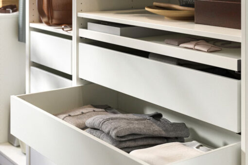 Organizzare il guardaroba: con KOMPLEMENT di Ikea è ancora più conveniente
