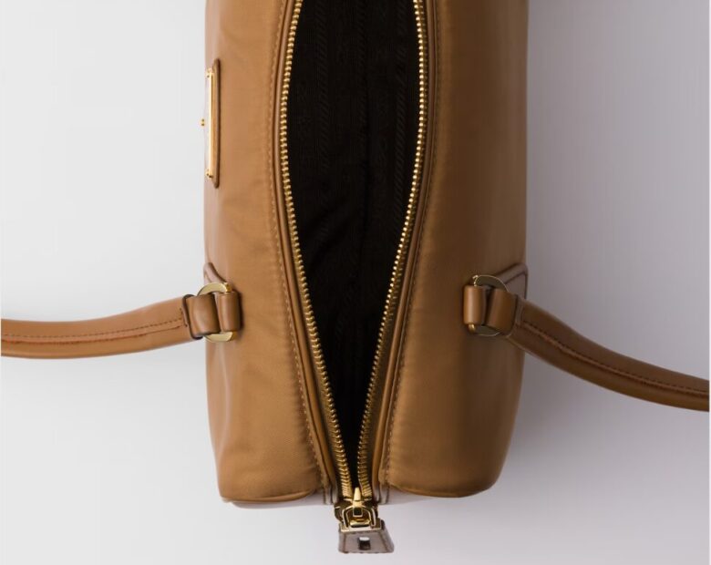 Bauletto Medium Prada (4)