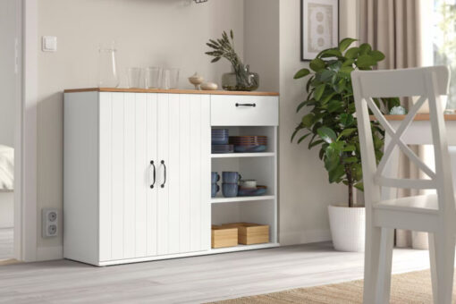 Soggiorno classico: con la soluzione Ikea è anche funzionale