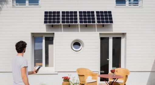 Kit fotovoltaico casalingo: le soluzioni semplici di Leroy Merlin