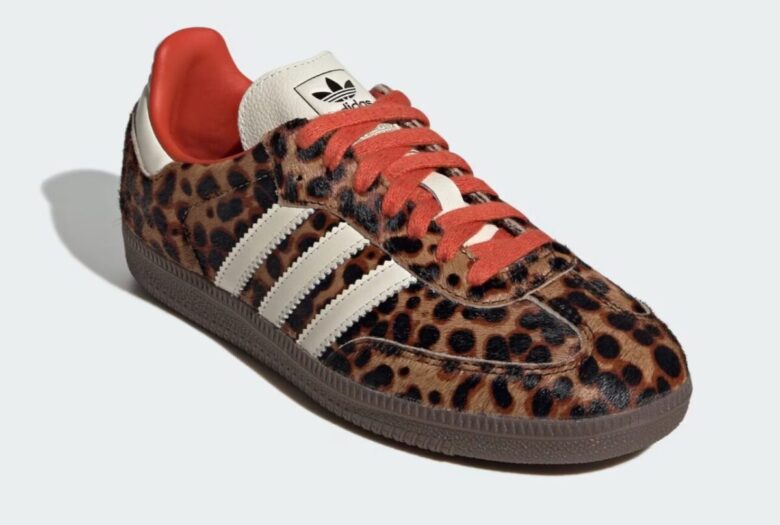 Tutti pazzi per le Adidas Samba OG animalier in cavallino: ancora in trend e gi&agrave; introvabili