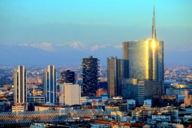 Le spese di casa superano il reddito: Milano off limits
