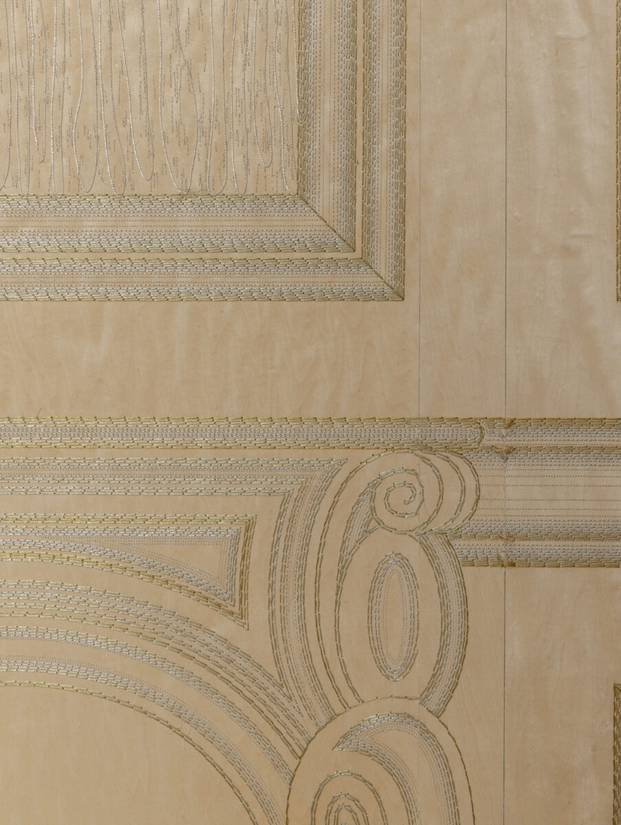 Ricamare il legno, un progetto inedito e singolare Ricamare il legno, un progetto inedito e singolare