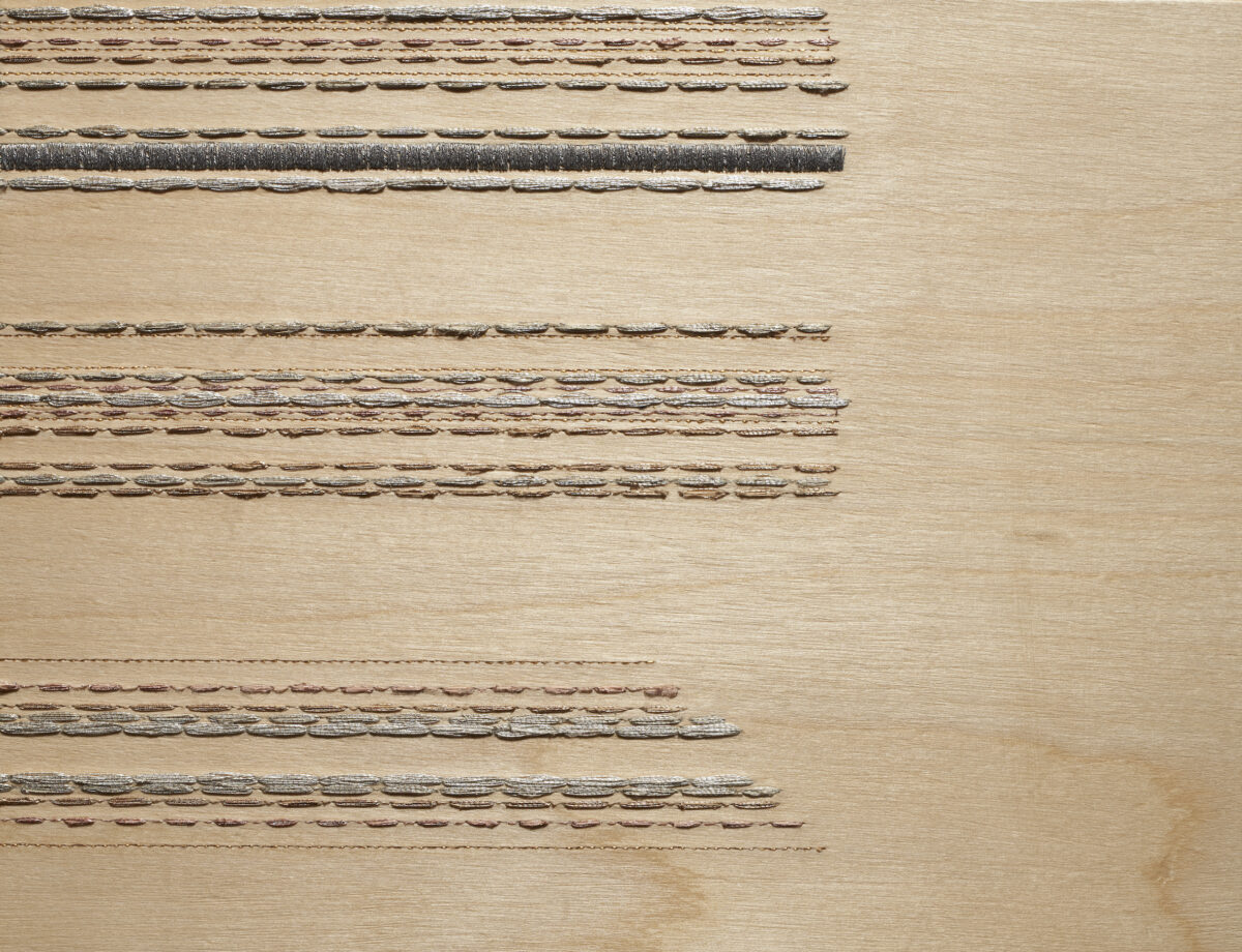 Ricamare il legno, un progetto inedito e singolare Ricamare il legno, un progetto inedito e singolare