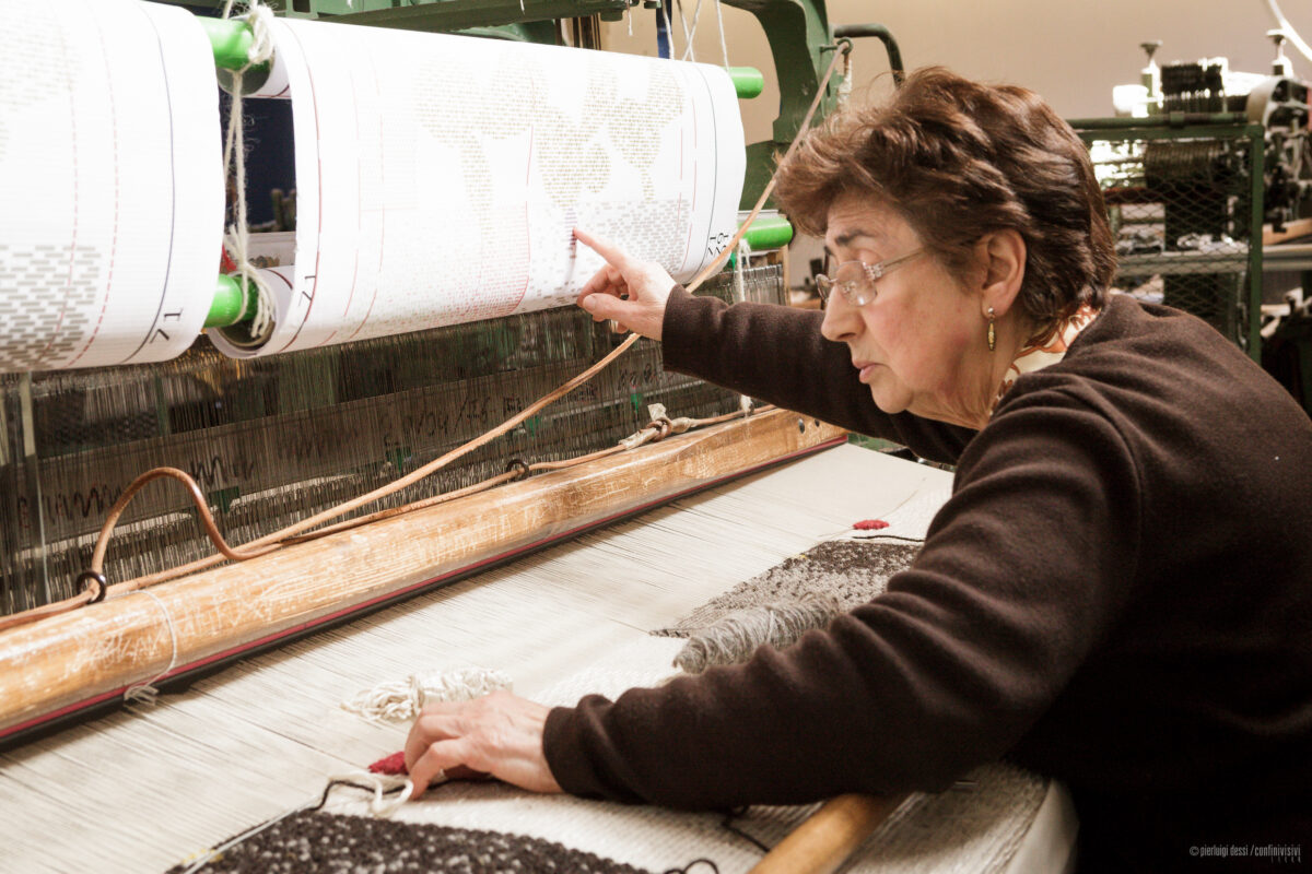 Intrecciando tradizione e contemporaneità Intrecciando tradizione e contemporaneità